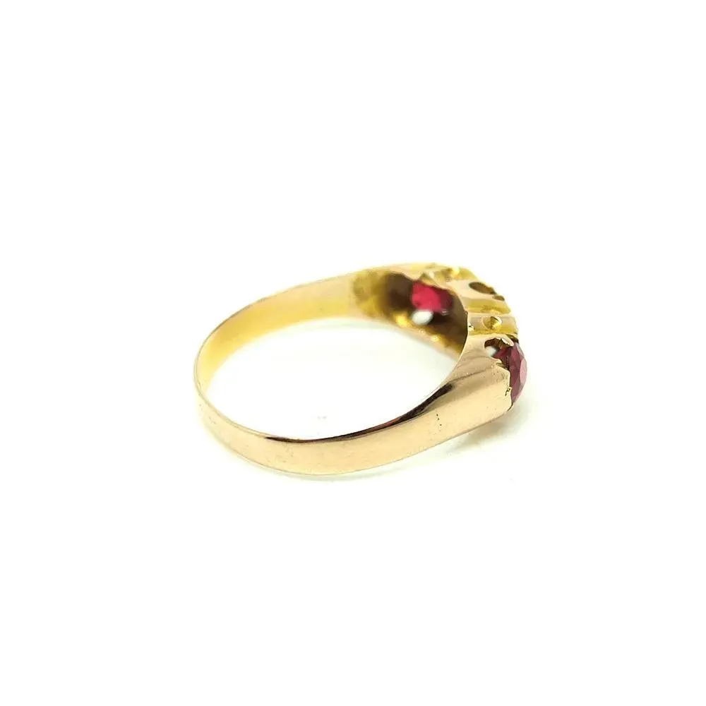 Antique Victorian Garnet & Diamond 9ct Gold Ring