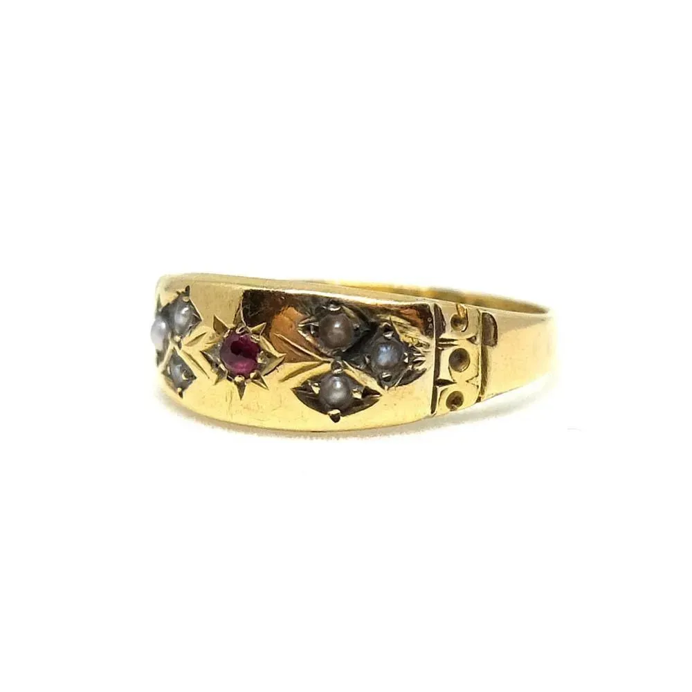 Antique Victorian Ruby Gold Ring (Q 1/2)