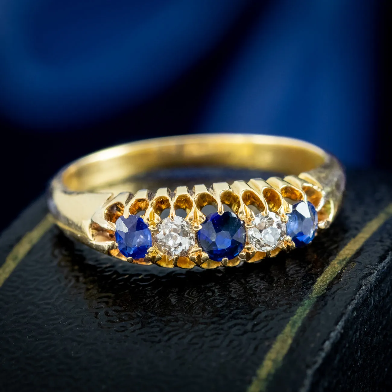 Antique Victorian Sapphire Diamond Ring