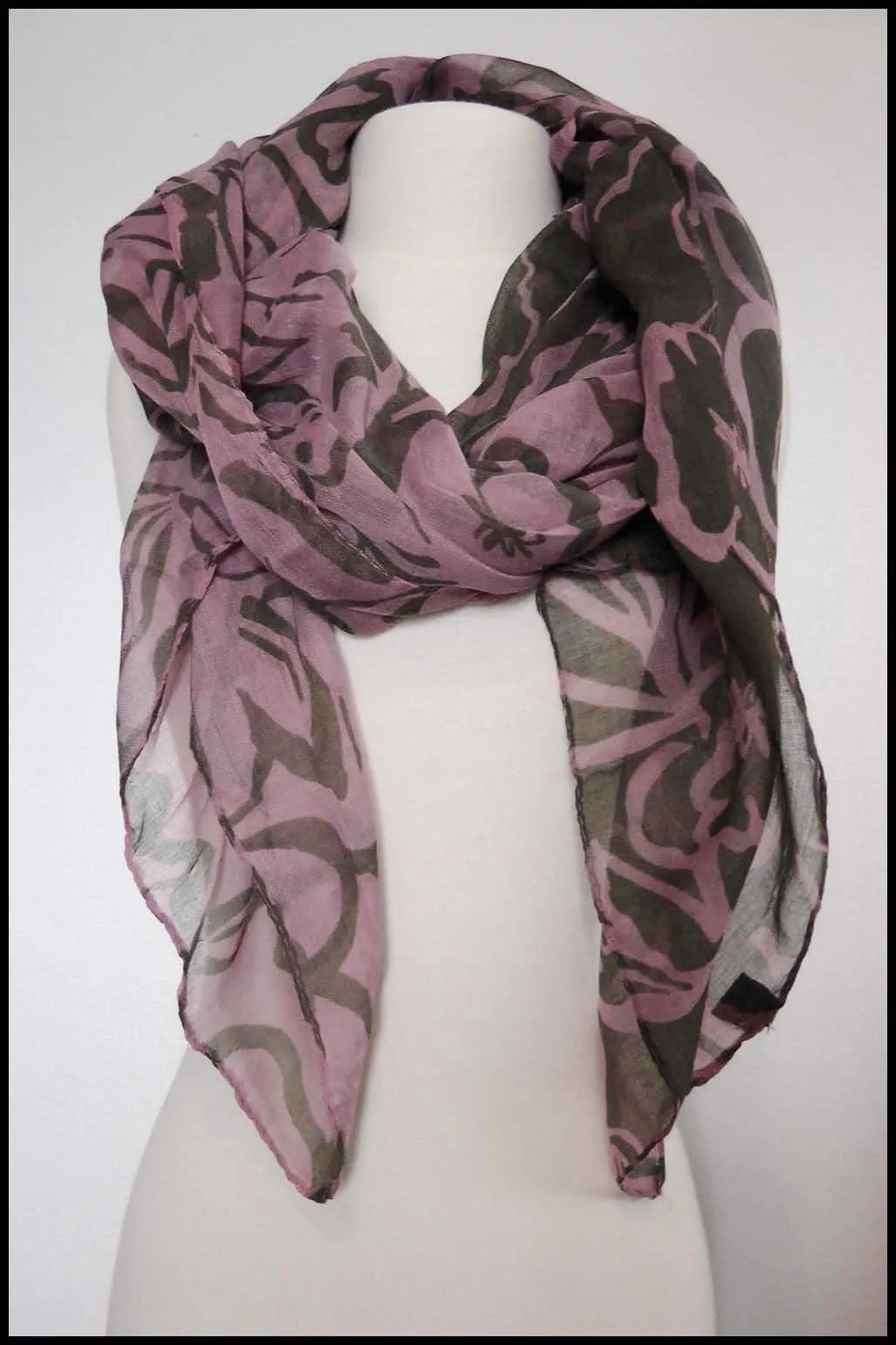 Extra-large Lightweight Printed Floral Scarf