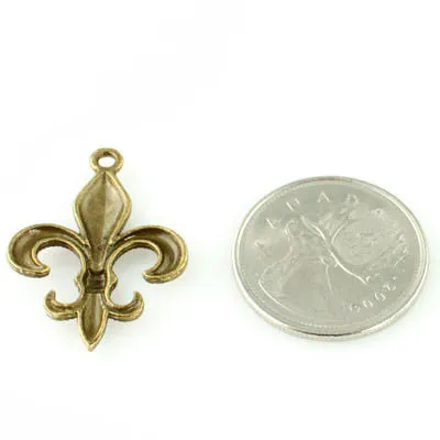 Fleur de Lis Pendant - Antique Bronze