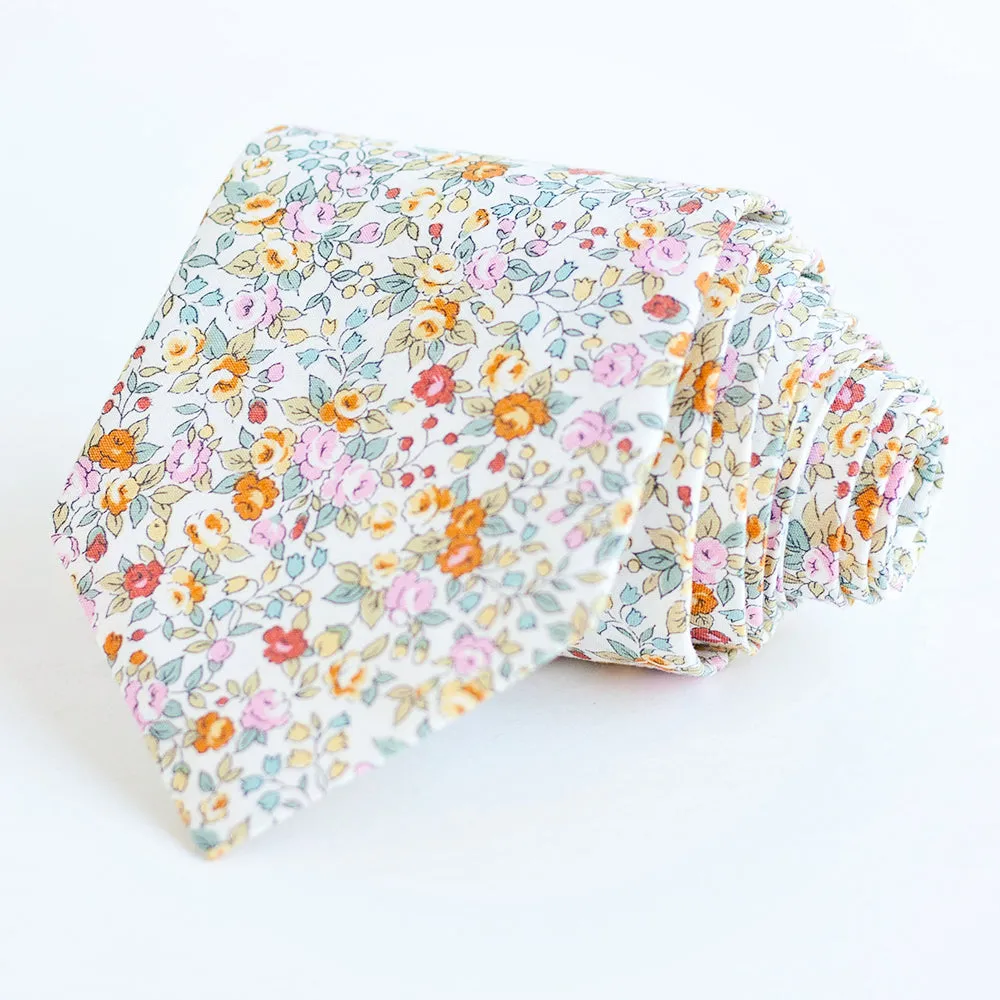 Men's Pocket Square / Blossoms In Yellow