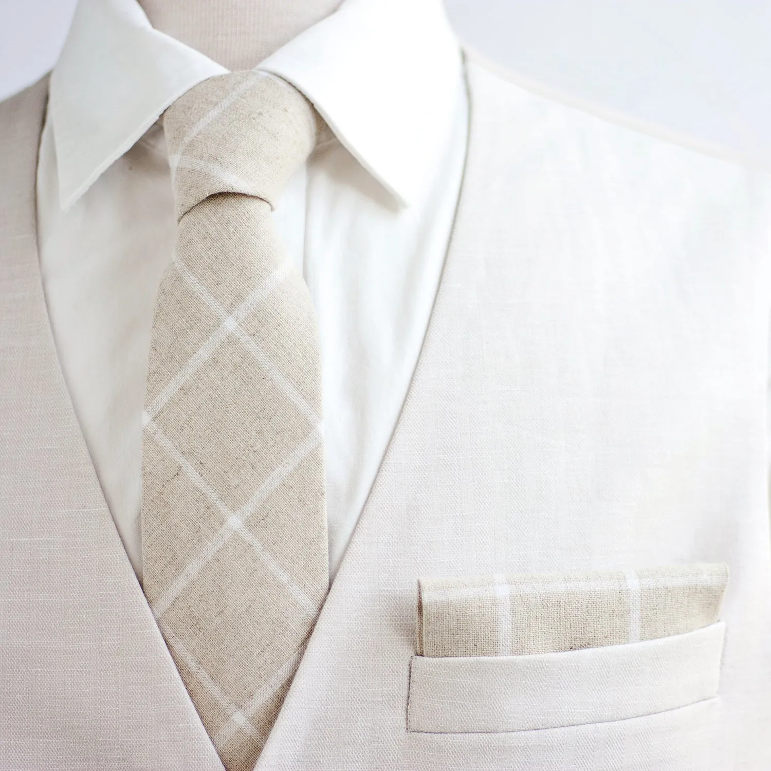 Men's Pocket Square / Natural Linen Window Pane