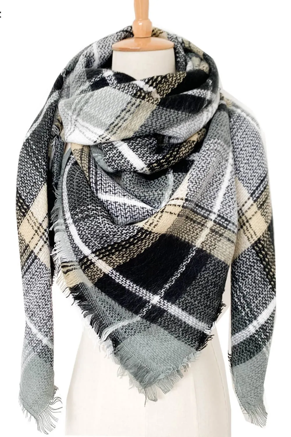 Plaid Scarf - Imitation Cashmere for a Classic Winter Look