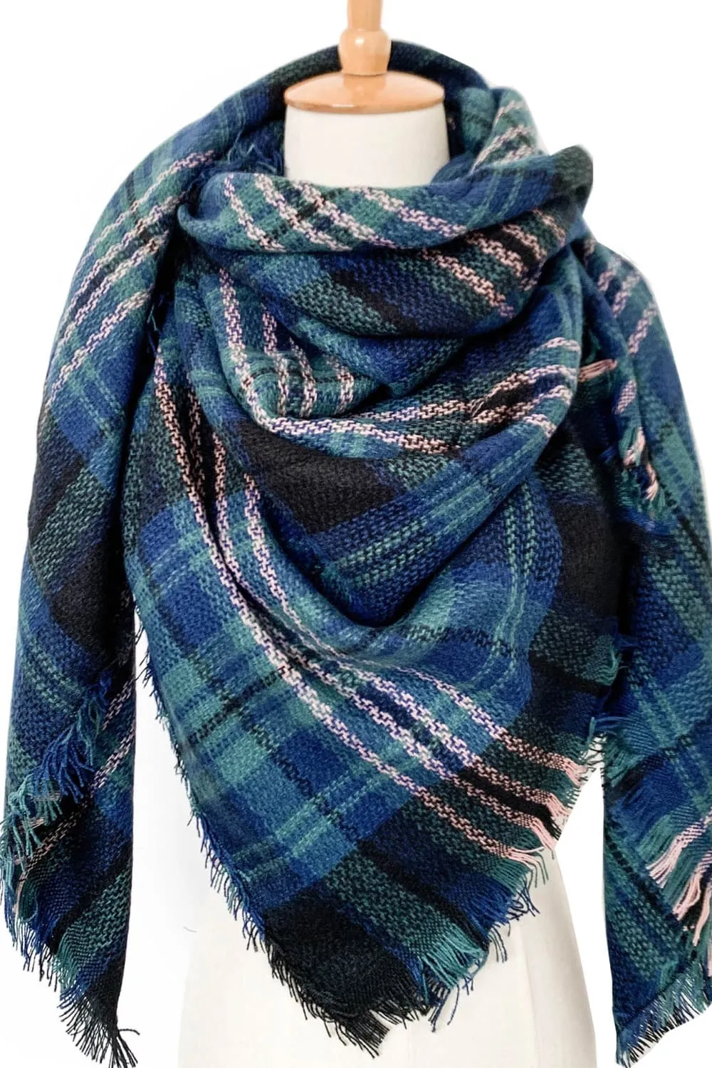 Plaid Scarf - Imitation Cashmere for a Classic Winter Look